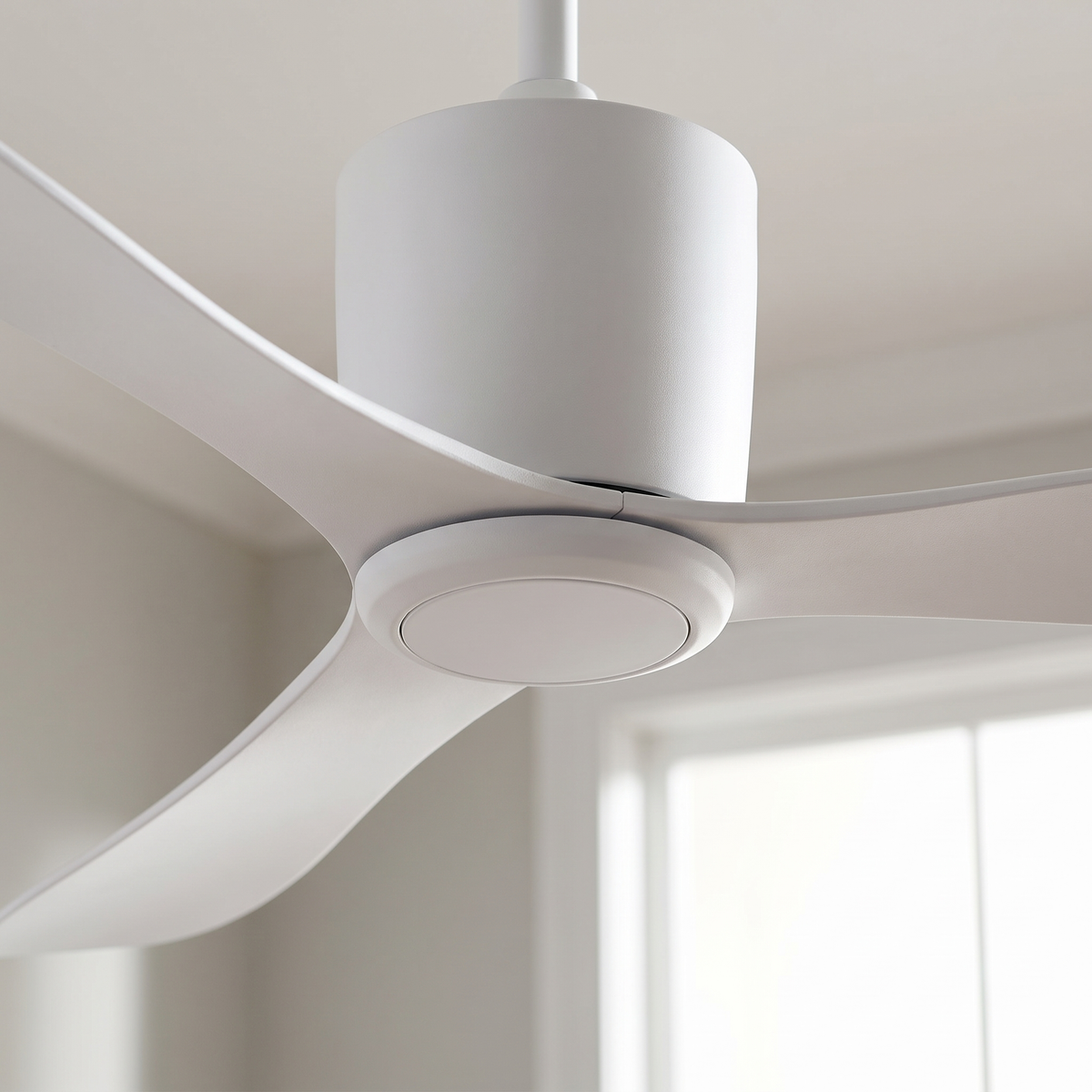 Instinct 54" DC Ceiling Fan – close-up detail