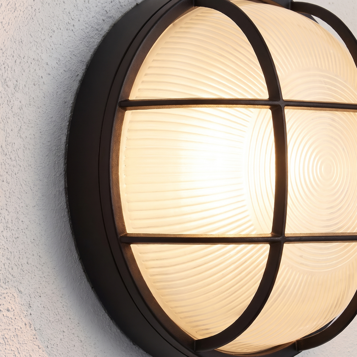 Round Caged Bunker Light – close-up detail
