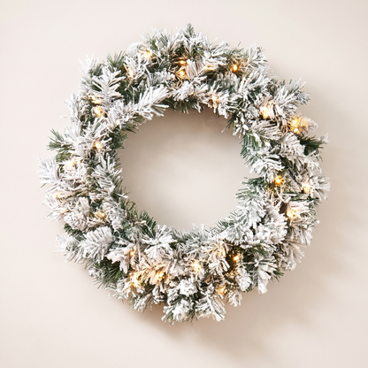 Pre-Lit Snow-Flocked Spruce Christmas Wreath – 60cm – studio view