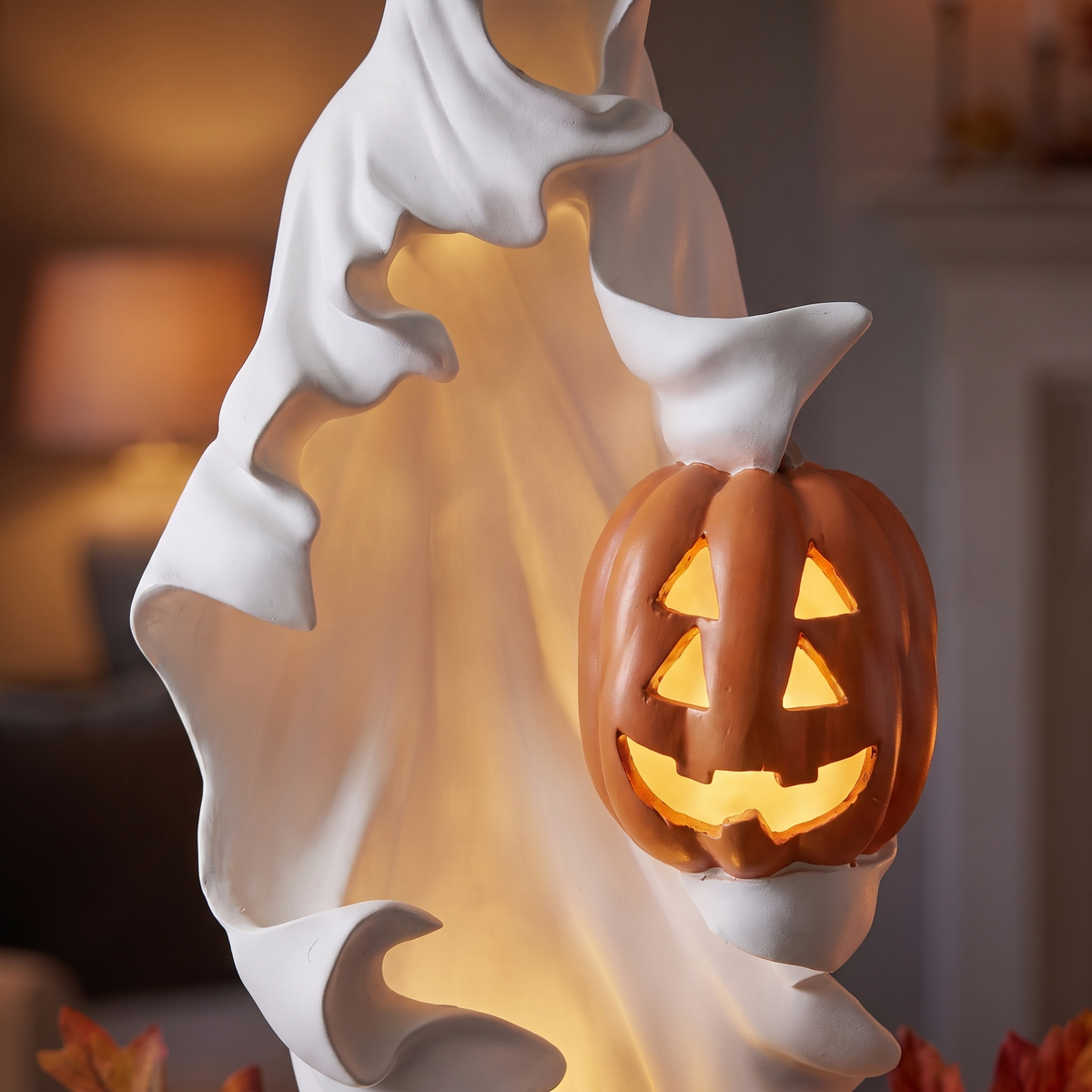 White Draped LED Ghost Holding Jack-o'-Lantern – 51cm with Timer – close-up detail