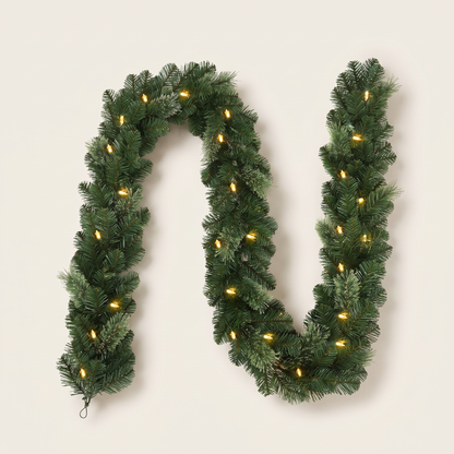 Pre-Lit Evergreen Fir Christmas Garland – 2.74m, 50 LED – studio view