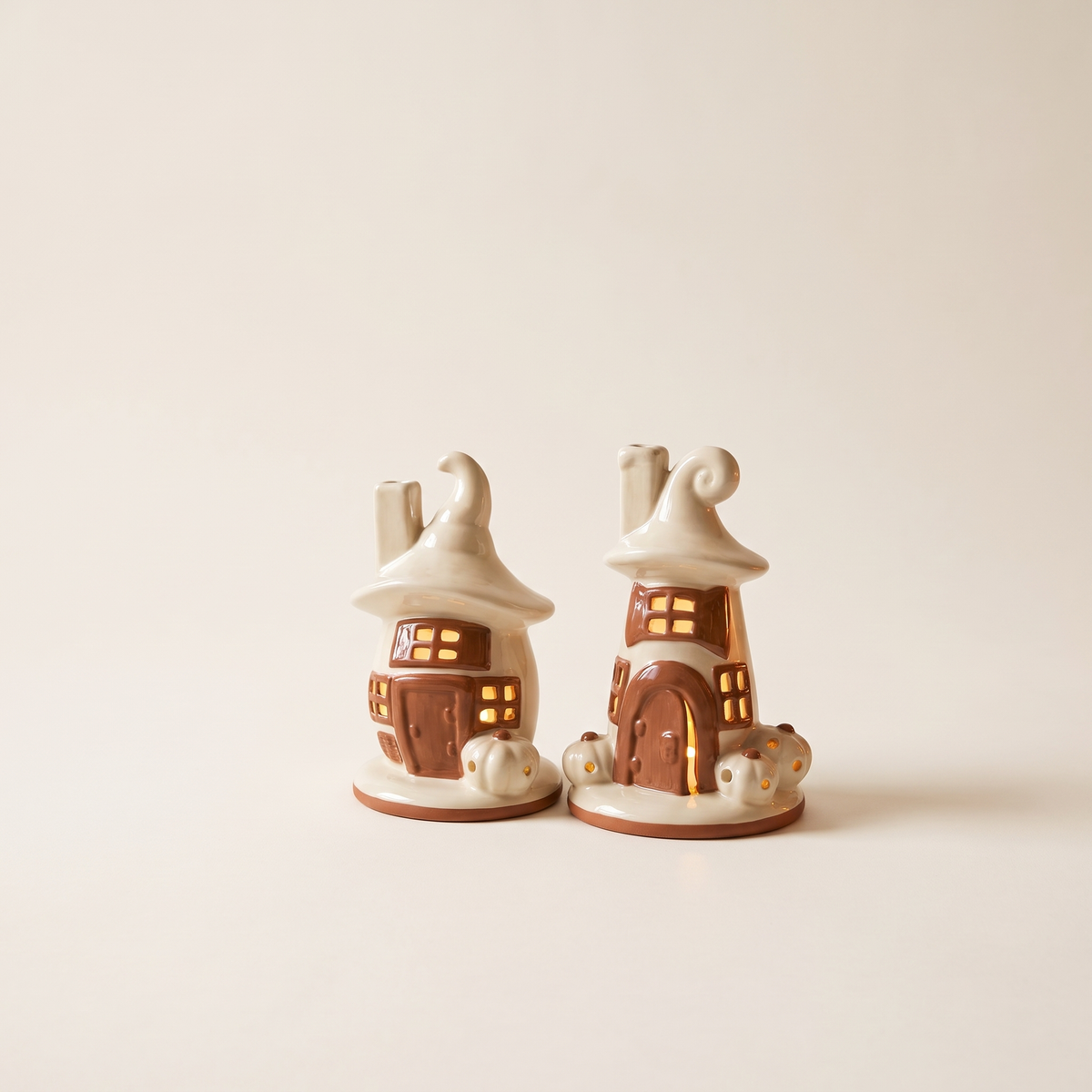 LED Ceramic Witch's House – Cream & Terracotta – studio view