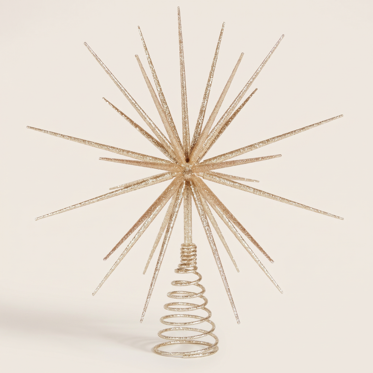 Champagne 3D Starburst Christmas Tree Topper – 30cm – studio view