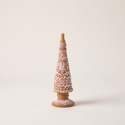 Embossed Gingerbread Wax Candle – 21.5cm – studio view