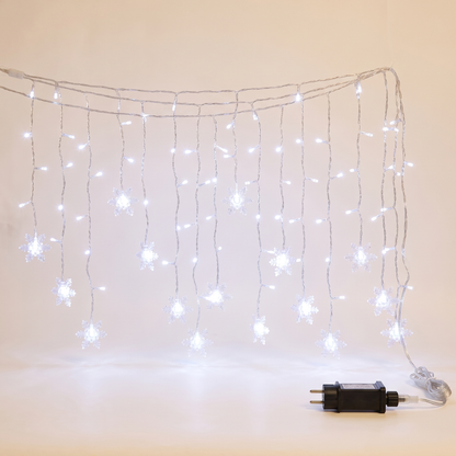 Cool White Snowflake Icicle Christmas Lights – 6m, 160 LED, Solar or Plug – studio view
