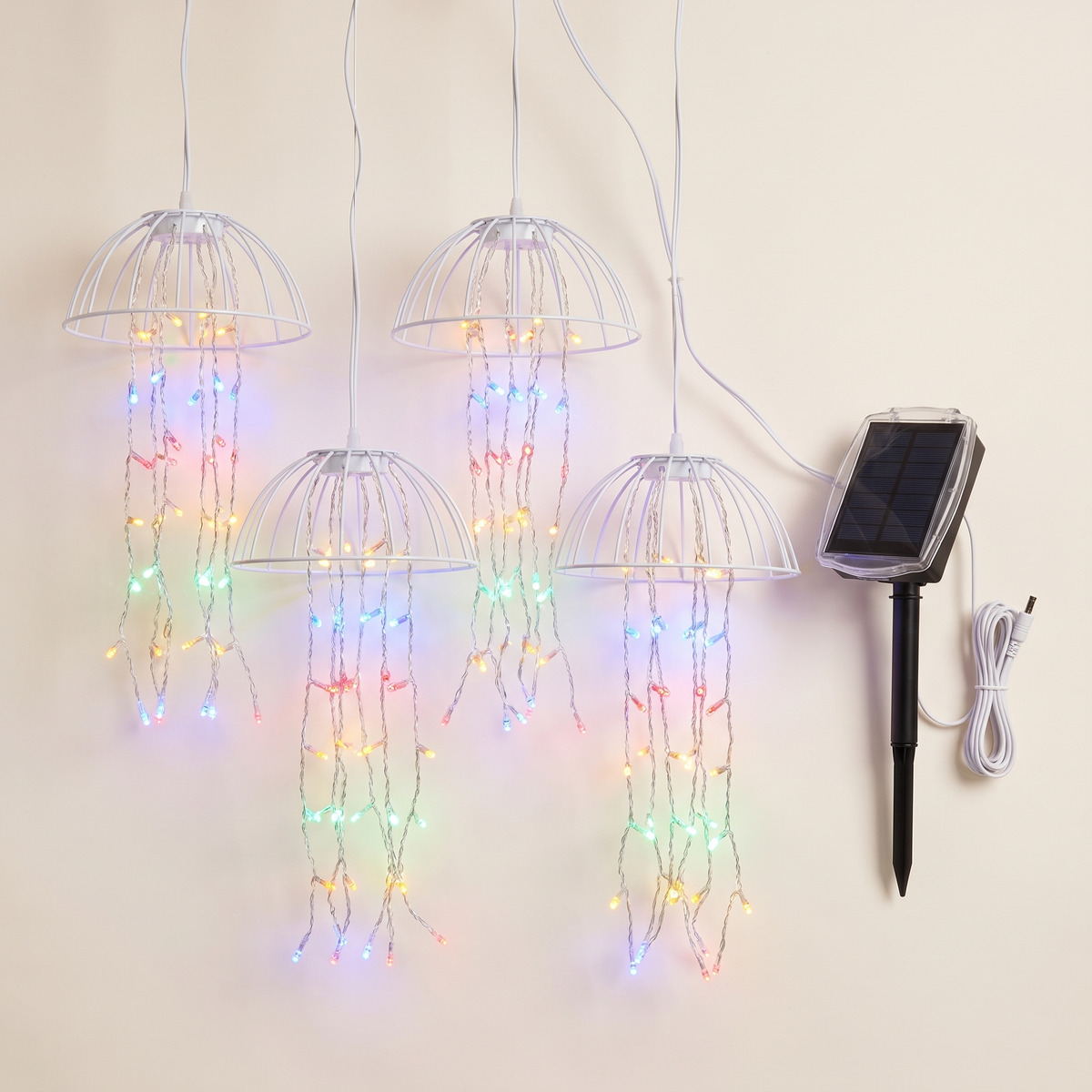Multicolour Solar Jellyfish Christmas Lights – Set of 4, 224 LED – studio view with solar panel