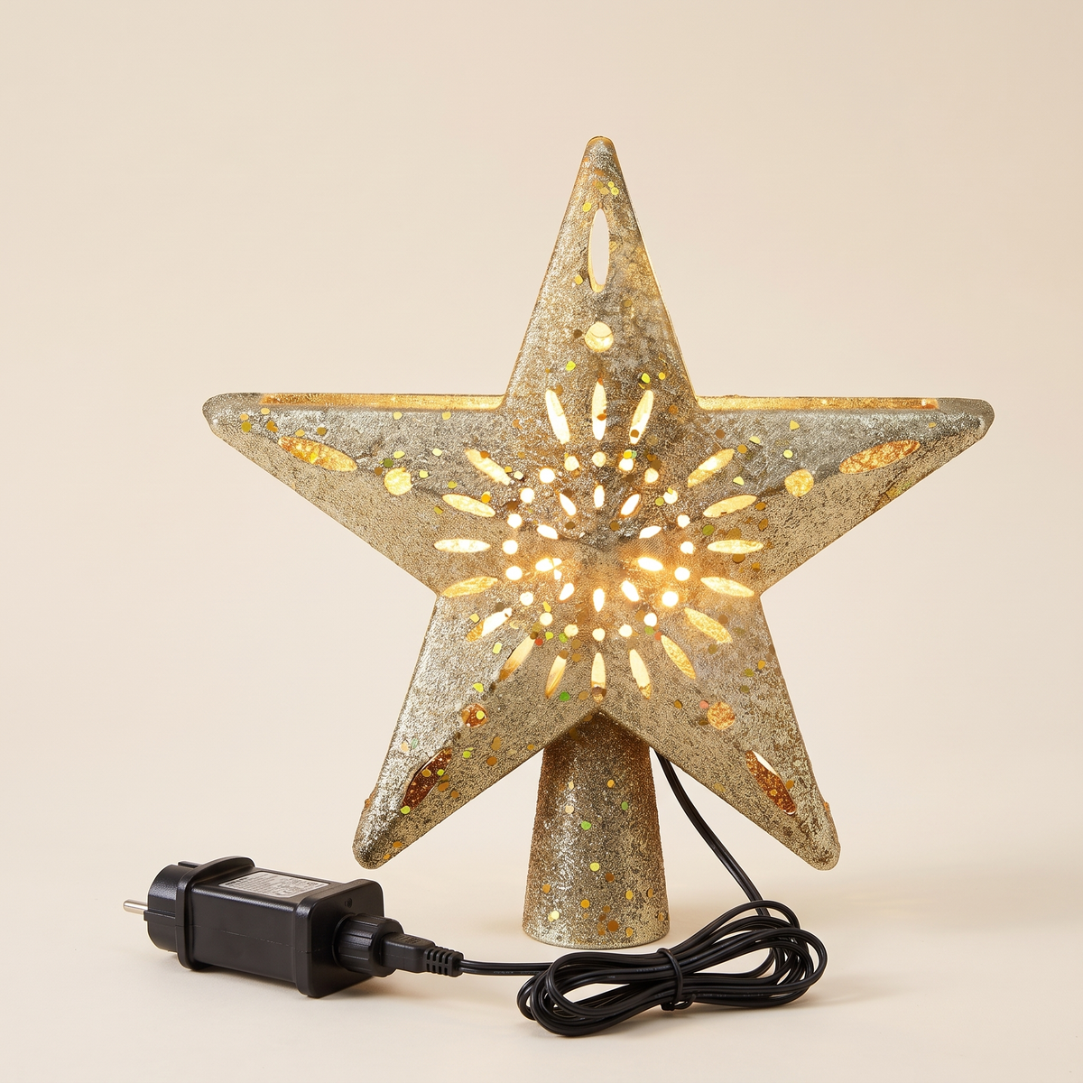 Gold Star Christmas Tree Topper with Snowflake Projector – 26cm – studio view