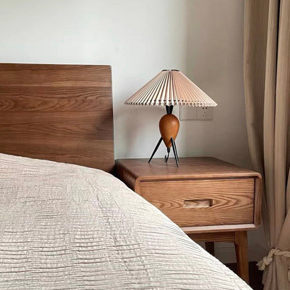 Mian Table Lamp
