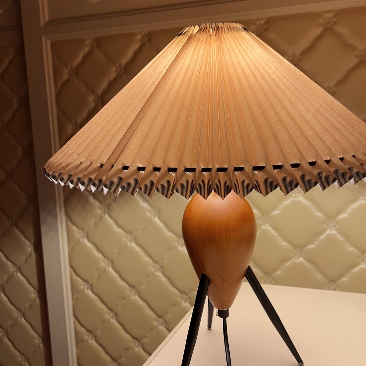Mian Table Lamp
