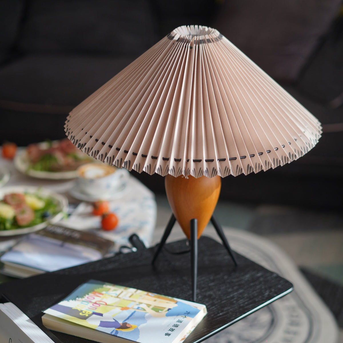 Mian Table Lamp