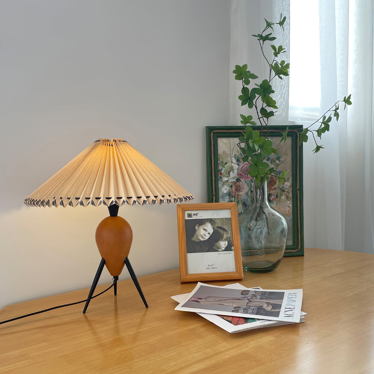 Mian Table Lamp
